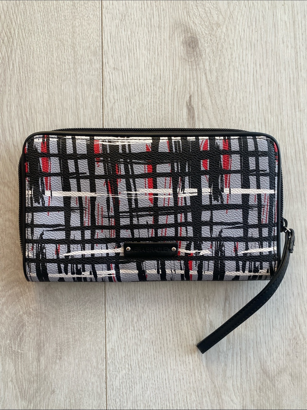 EUC Vera Bradley Black White and Red Plaid-Style Zip Wristlet-Wallet